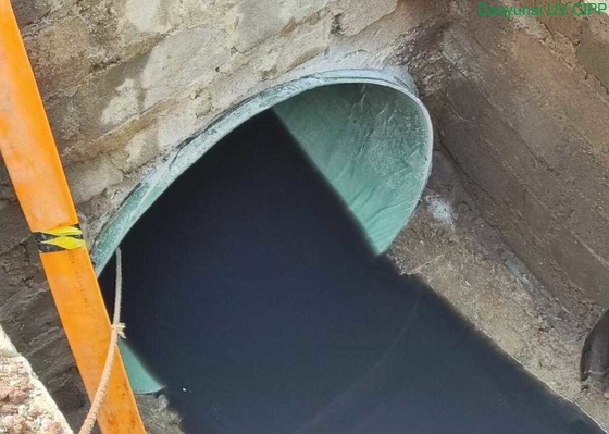 地方自治体の下水道修理NO-DIGのための装置200mの長さを並べる紫外線治療CIPP